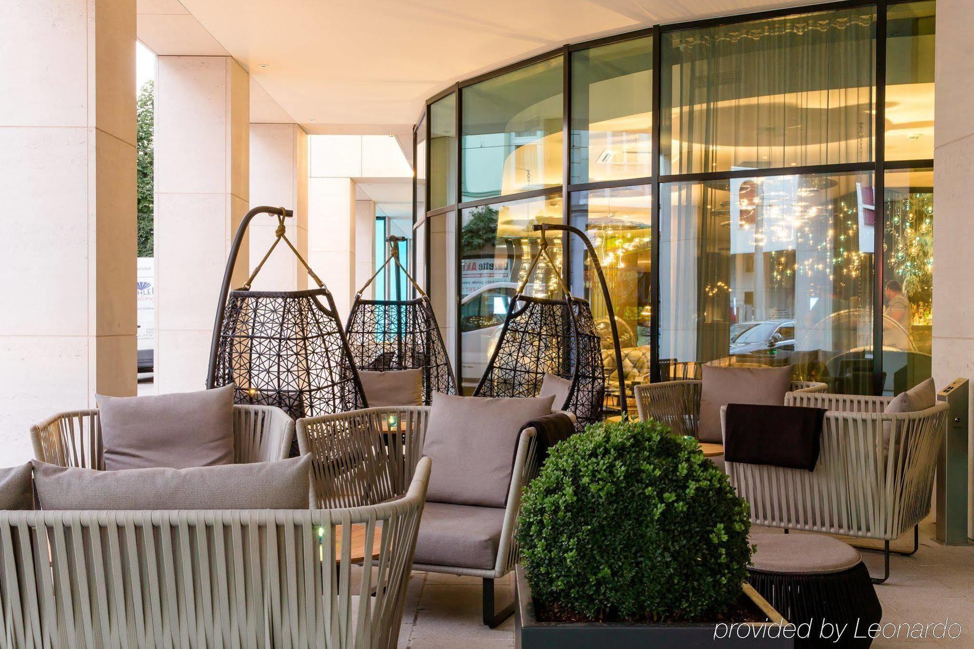 Motel One Stuttgart-Bad Cannstatt Bagian luar foto